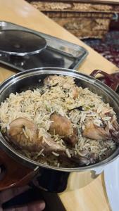 Mad på hotellet eller i nærheden