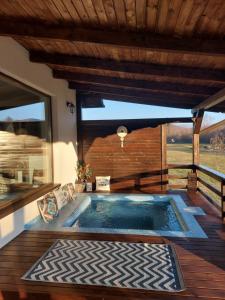 Gallery image of Ciucea185 -Casa din Livadă in Ciucea