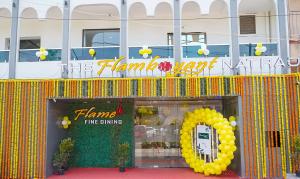 Πιστοποιητικό, βραβείο, πινακίδα ή έγγραφο που προβάλλεται στο The Flamboyant Natraj