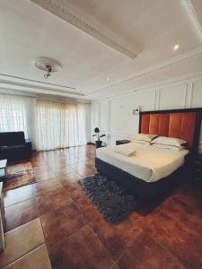 Ένα ή περισσότερα κρεβάτια σε δωμάτιο στο Cozy stay