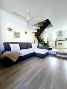 A kitchen or kitchenette at Dream Holiday Las Americas