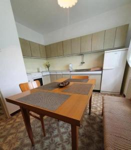 Η κουζίνα ή μικρή κουζίνα στο Apartment Rose