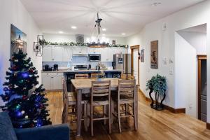 Kuchyň nebo kuchyňský kout v ubytování Tree Tops 03