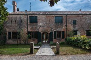 En have udenfor Villa Country Mansion 8500SquareFeet