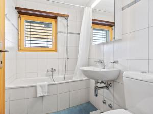 Koupelna v ubytování Apartment Silence-1 by Interhome