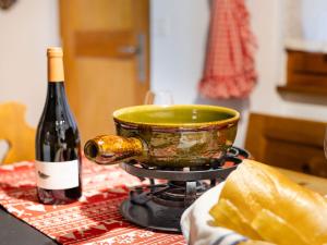 Đồ ăn tại/gần căn hộ