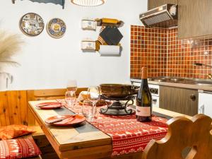 Nhà bếp/bếp nhỏ tại Apartment Aragon B48 by Interhome