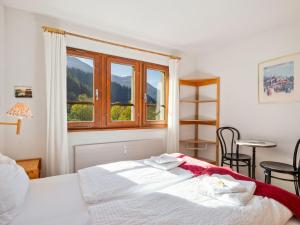 Postel nebo postele na pokoji v ubytování Apartment Aragon F130 by Interhome