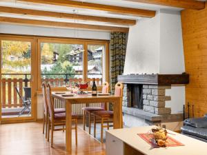 Fotografie z fotogalerie ubytování Apartment Silence-2 by Interhome v destinaci Zermatt