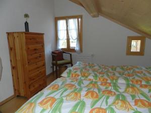 Postel nebo postele na pokoji v ubytování Apartment Im Wiesengrund by Interhome