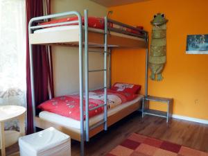 Voodi või voodid majutusasutuse Apartment Am Ryschbächli by Interhome toas