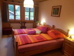 Postel nebo postele na pokoji v ubytování Apartment Steimandli by Interhome