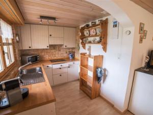 Köök või kööginurk majutusasutuses Apartment Christeli by Interhome