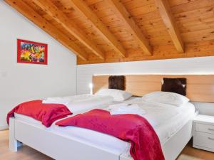 Postel nebo postele na pokoji v ubytování Apartment Aragon P36 by Interhome