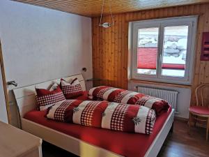 Postel nebo postele na pokoji v ubytování Apartment Im Stahle by Interhome