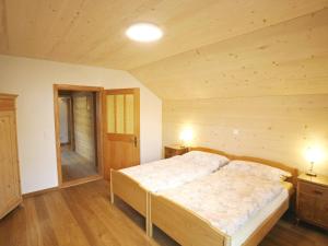 Postel nebo postele na pokoji v ubytování Apartment Pfander by Interhome