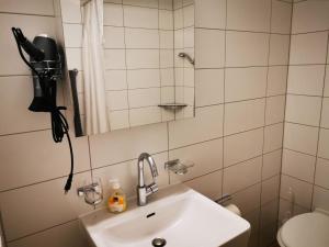 Koupelna v ubytování Apartment B&B am Berntor by Interhome