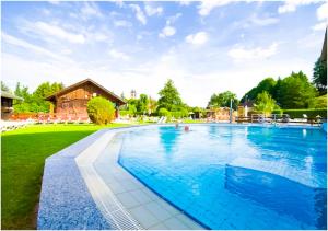 Bazén v ubytování Ferienwohnung Am Kurpark nebo v jeho okolí