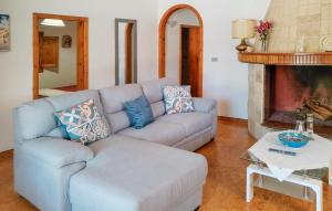 Χώρος καθιστικού στο Gorgeous Home In Mesagne