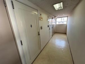 Fotografie z fotogalerie ubytování 蕨北野マンションWarabi Mansionー無料駐車場付き v destinaci Warabi
