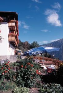 Afbeelding uit fotogalerij van Pension Schönblick in Campo di Trens