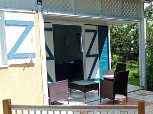 Balkón nebo terasa v ubytování gîte La Cannaie