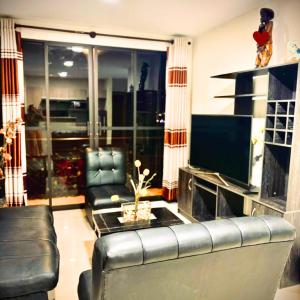 Fotografie z fotogalerie ubytování HERMOSO APARTAMENTO con hermosa VISTA v destinaci Cochabamba