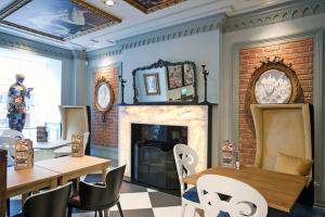 The Guildhall and Linen Exchange Wetherspoon