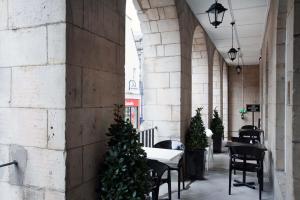 מסעדה או מקום אחר לאכול בו ב-The Guildhall and Linen Exchange Wetherspoon