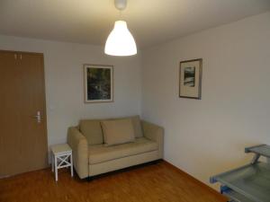 Posezení v ubytování Apartment Hübeli - Chapman by Interhome