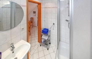 Bilik mandi di Ferienwohnung Userin