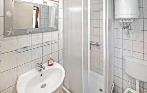 Ένα μπάνιο στο Ferienwohnung Korswandtusedom