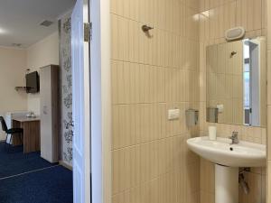 Koupelna v ubytování Budget Hotel Ekotel