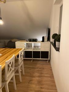 Kuchyň nebo kuchyňský kout v ubytování Ferienwohnung Kilz II in Gensingen