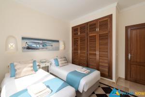 Łóżko lub łóżka w pokoju w obiekcie Casa Bonita - LH144 By Villas Now Ltd