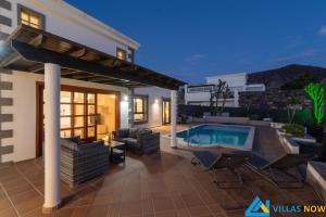 Basen w obiekcie Casa Bonita - LH144 By Villas Now Ltd lub w pobliżu