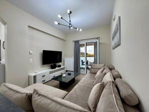 Gallery image of Louvre Sidari Suite in Peroulades