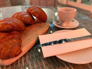 Eten bij of ergens in de buurt van het hotel

