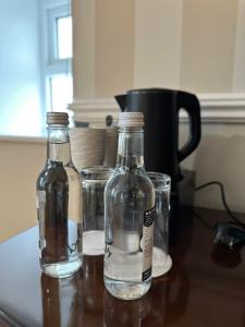 Koffie- en theefaciliteiten bij Sweeney's Hotel 2020 Limited