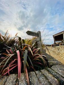 Fotografie z fotogalerie ubytování Beautiful Devon Cliffs Caravan, perfect for exploring Exmouth, Exeter & Sandy Bay beach v destinaci Exmouth