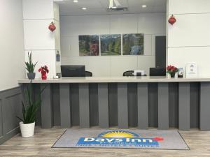 Vstupní hala nebo recepce v ubytování Days Inn by Wyndham Drayton Valley