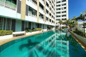 Πισίνα στο ή κοντά στο Nice location 1 bedroom