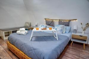 Ένα ή περισσότερα κρεβάτια σε δωμάτιο στο My Cozy Home