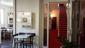 Fotografie z fotogalerie ubytování Hôtel Alizé v destinaci Toulouse