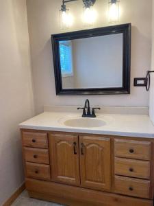 Fotografie z fotogalerie ubytování Cozy Cabin By the Slopes v destinaci McHenry + 27 fotografií