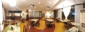 Εστιατόριο ή άλλο μέρος για φαγητό στο Coron Gateway Hotel & Suites