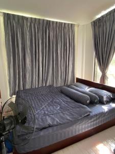 Postel nebo postele na pokoji v ubytování Duoeun Sokunthea Resort