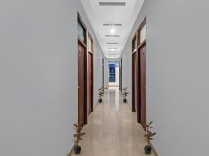 Gallery image of Super Super Townhouse Swaroop Inn in Chinhat