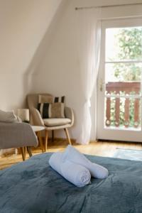Posedenie v ubytovaní Adeline Apartman