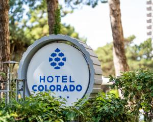 Certifikát, hodnocení, plakát nebo jiný dokument vystavený v ubytování Hotel Colorado